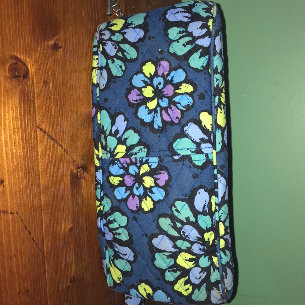 Vera Bradley purse - Picture 4 of 4
